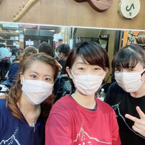 8FC8F20C-B3F6-45C8-AB6E-AE54E2C6A749
