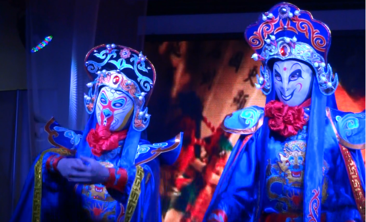 海外旅行 四川省 成都旅行 食事 エンタメ編 川劇 変面 ブログ Di Luna