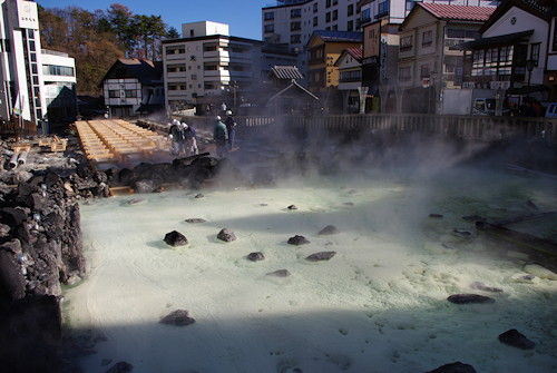 湯畑2