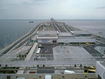 海ほたる