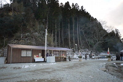 釣石神社3