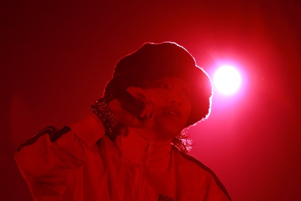 0R9A0155003