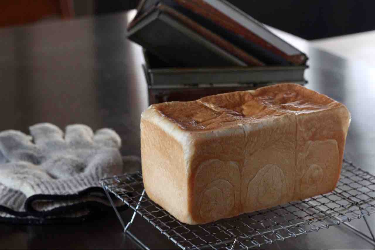 ハード系も焼ける パン作りに特化したオーブン選び パン教室 La Neige