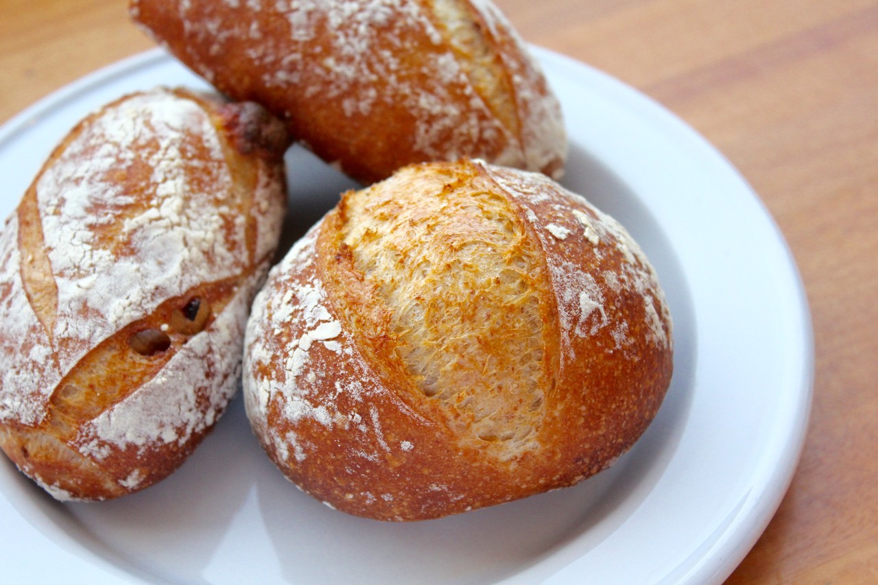 冷蔵発酵でつくるマンゴーとクリームチーズのハードブレッド パン教室 La Neige