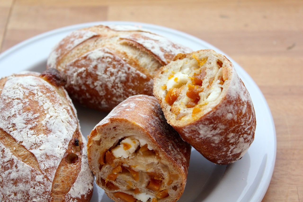 冷蔵発酵でつくるマンゴーとクリームチーズのハードブレッド パン教室 La Neige