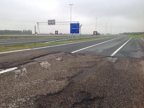 インドとブータンの国境04