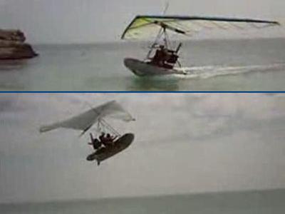 海から大空へと飛び回るボート
