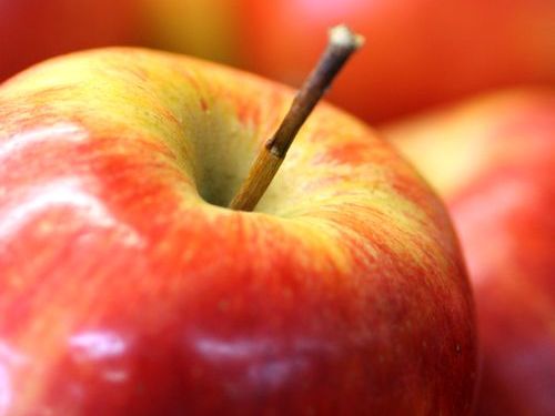 とてつもなく高速にリンゴの皮をむく方法00