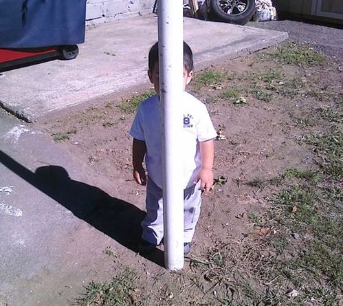 子供とかくれんぼ18