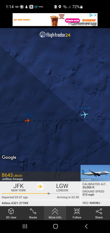 乗った飛行機の中に霧が立ち込めている02