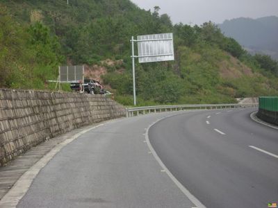 中国の交通事故防止策00