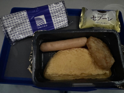 全日空vsユナイテッド航空の機内食02