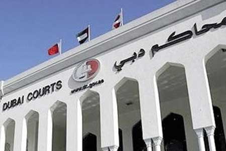 メイドが紅茶に尿を入れる01