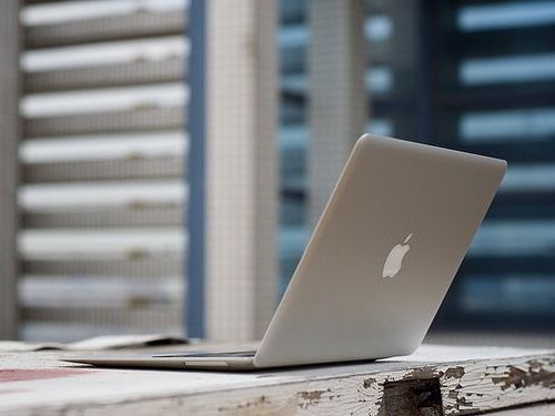 Macbook Airの特徴00