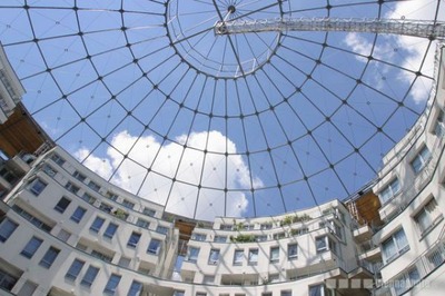 ガスタンク・マンション11