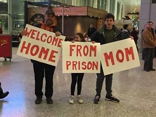 帰国したお母さんの出迎え方01