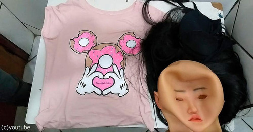 女装に変装して脱獄06