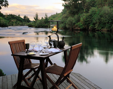 魅惑な世界のレストラン06