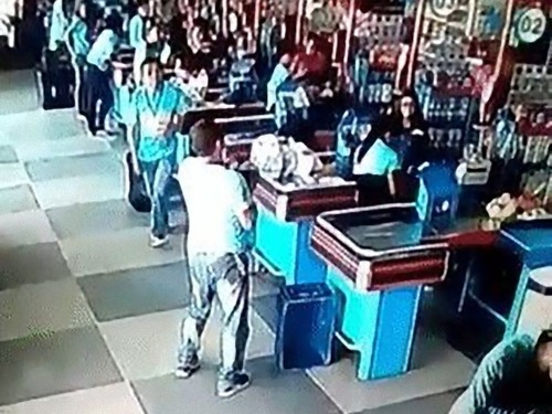 �֥饸��Υ����ѡ��ޡ����åȤǥ�եƥ���04