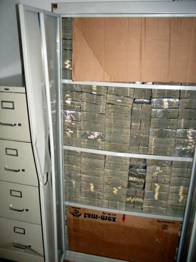 250億の札束04