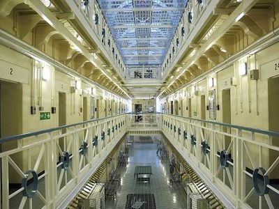 刑務所のクチコミ00