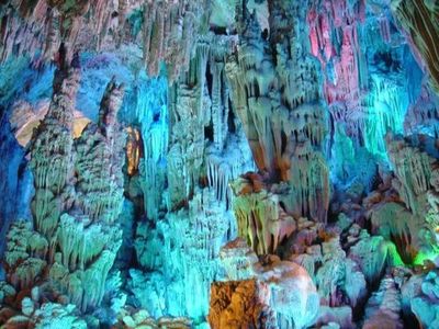 蘆笛岩（ろてきがん）02