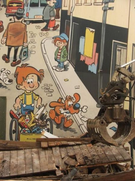 ベルギー・ブリュッセルに描かれたコミックス・グラフィティ01