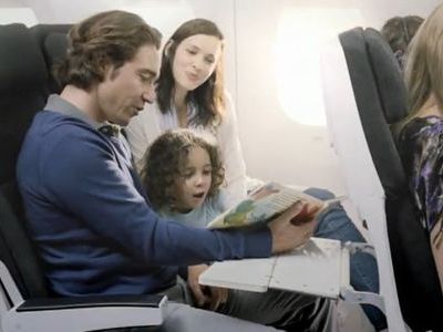 横になれる座席00