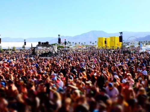 野外フェス「コーチュラ」で130台のスマホを盗んだ男が逮捕03