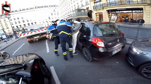 ���󥿤ΥХ������Ҥ�ƨ���Ȥ��ɤ�17