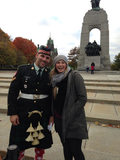 カナダのテロ銃撃戦の犠牲者01