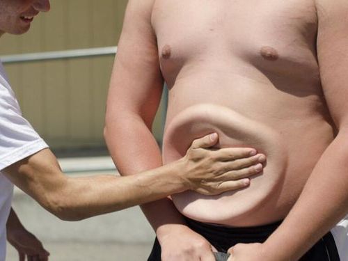 物理の実験で腹を叩いてみた01