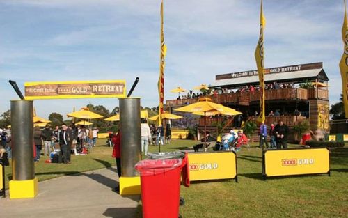 トレーラーがバーに変身06