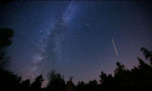 手を伸ばせば届きそうな天の川 早送りで見る満天の星空 動画 らばq