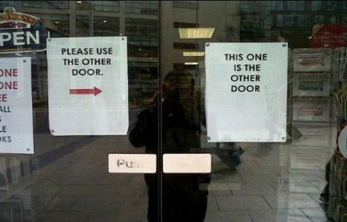 疑問を感じる標識14