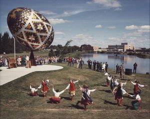 ���ʥ�����