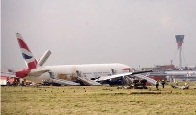 ヒースロー空港で緊急着陸05