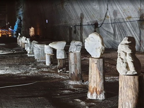 �롼�ޥ˥��α��ۻ�03