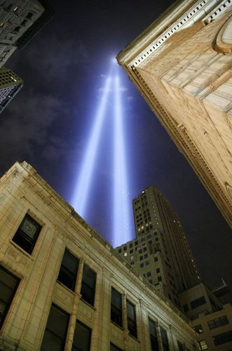 ����θ���Tribute in Light��06