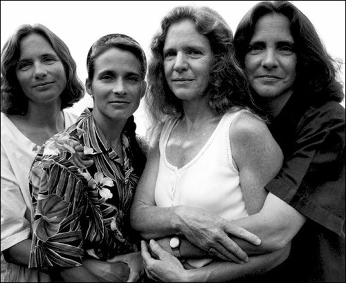 4人姉妹の毎年の写真21