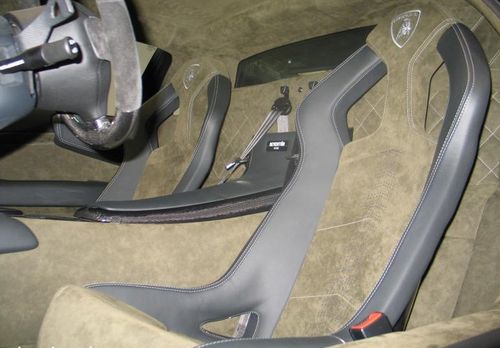 ランボルギーニ・レヴェントン11