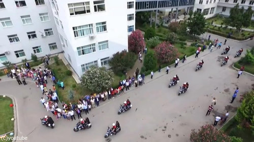 アルバニアの子供の日03