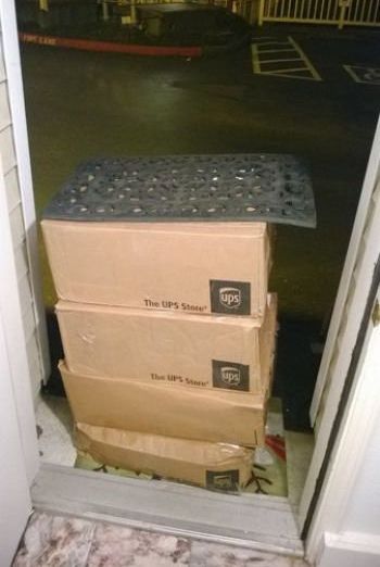 海外の宅配業者06