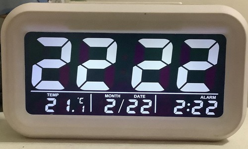 �����˼���򤵤줿2��22��01