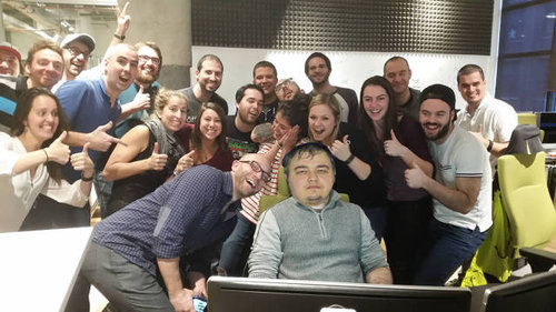 初日に居眠りしてしまった新入社員04