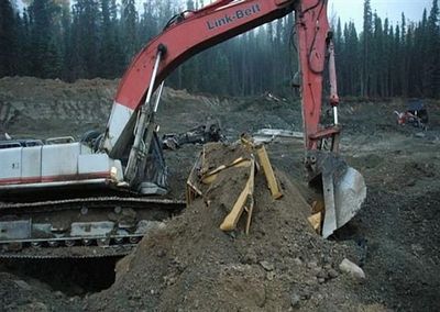 パワーショベルで大暴れ02