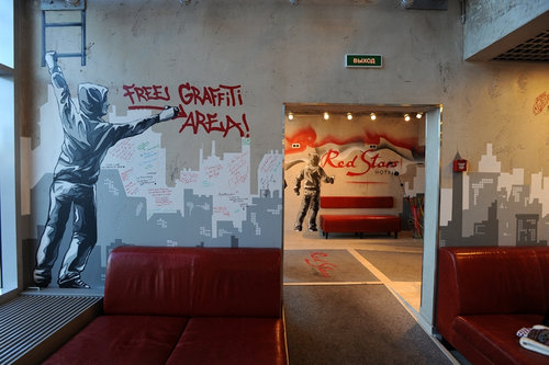 ロシアのホテルに初音ミク09