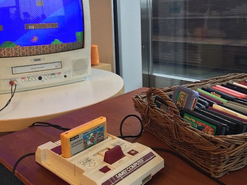 同じファミコン画面でも当時と今では見ている画面が違う ゼルダの伝説の画面比較 らばq 同じファミコン画面でも当時と今では見ている画面が違う ゼルダの伝説の画面比較 らばq