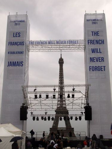 ����θ���Tribute in Light��11