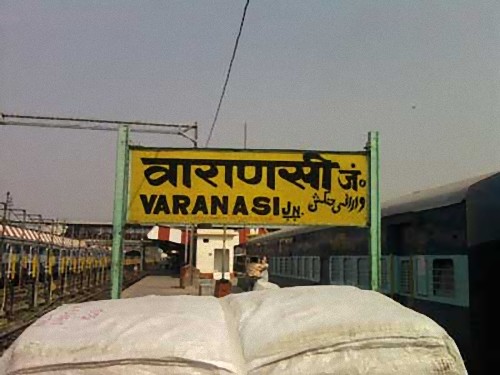 インドの電車が逆走